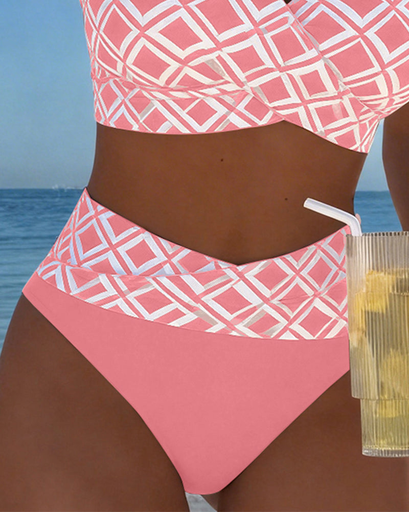 Bikini a Due Pezzi Con Taglio Bh E Motivo A Diamante