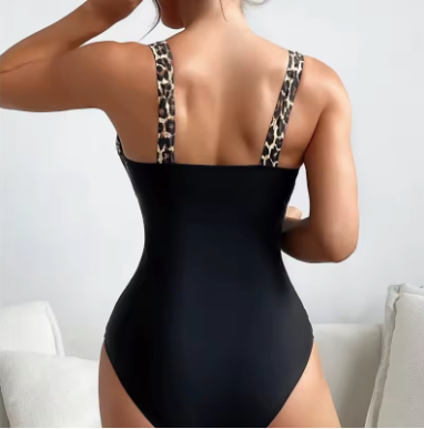 VERA™ | Costume da Bagno Senza Maniche con Stampa Unica a Contrasto