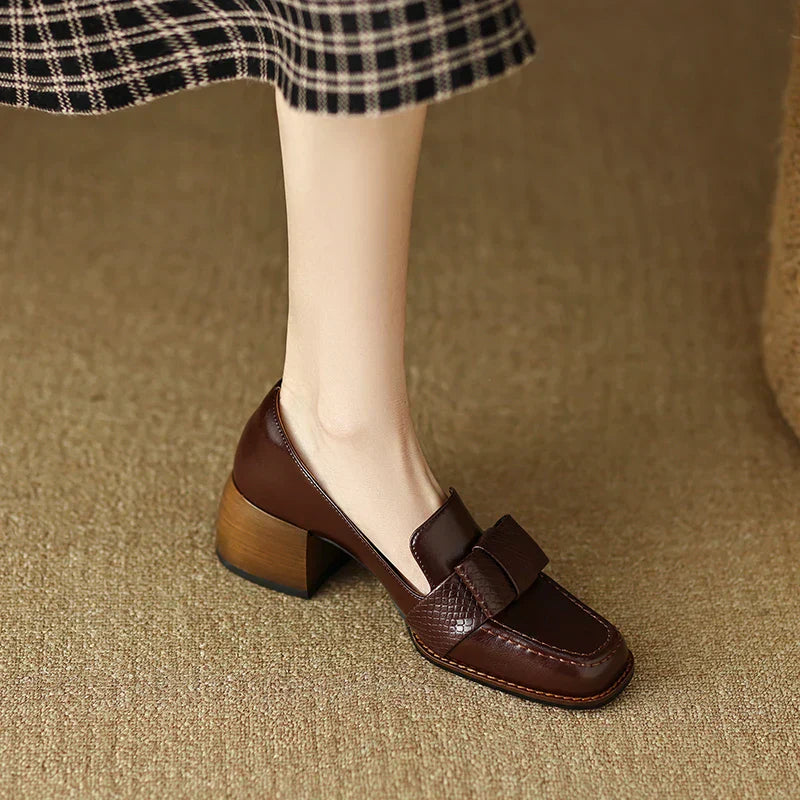Contessa Nodo Loafers